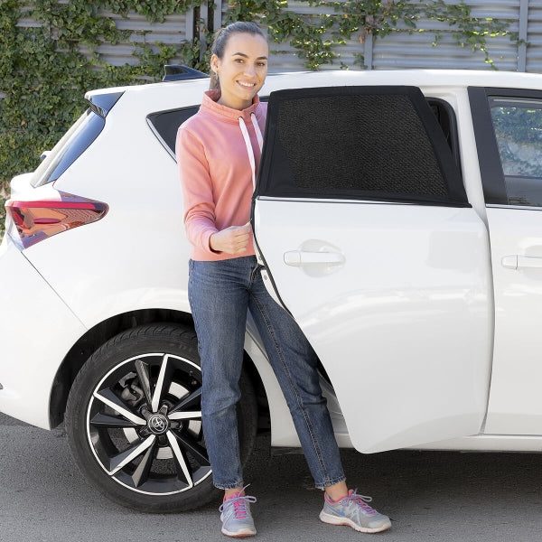 Mrežica-suncobran za automobil UVlock Innovagoods paket od 2 kom.