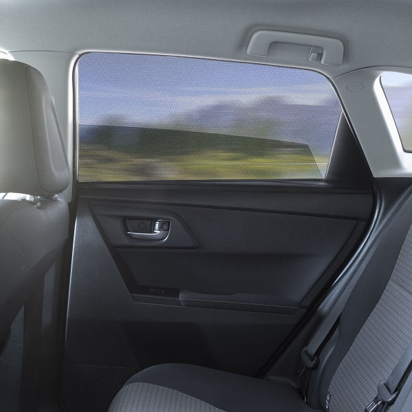 Mrežica-suncobran za automobil UVlock Innovagoods paket od 2 kom.